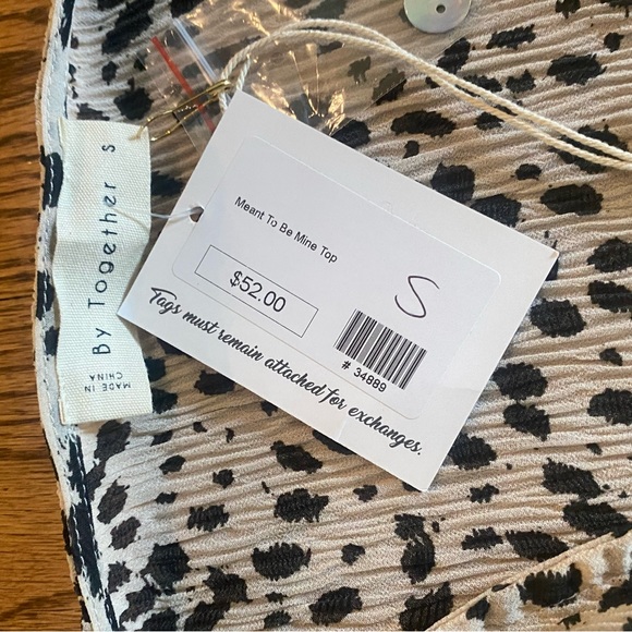 By Together Blouse - Picture 3 of 3